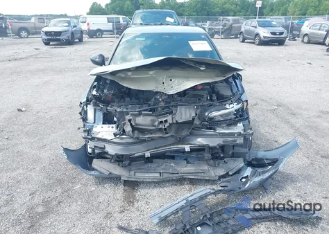 2022 Honda Civic Sport z USA, uszkodzony, nr VIN 19XFL2H89NE016106